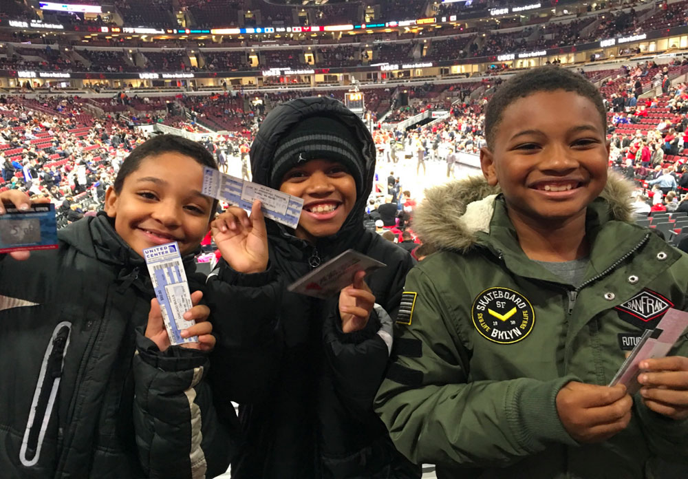 Ms. Ponder’s students on field experience Chicago Bulls Game