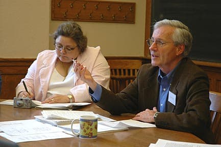 The National Seminar on &quot;Reading Poetry of All Kinds: Pictures, Places and Things, People,&quot; May 2005. (Left to right: National Fellow Mildred M. Espree, Houston; and Seminar Leader Paul H. Fry.)