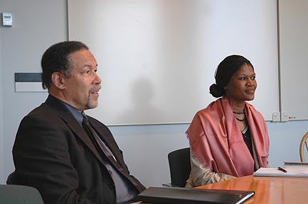 Philadelphia Team meeting at the Organizational Session, May 2005. (Left to right: Planning Director Alan J. Lee and National Fellow Keysiah M. Middleton.)