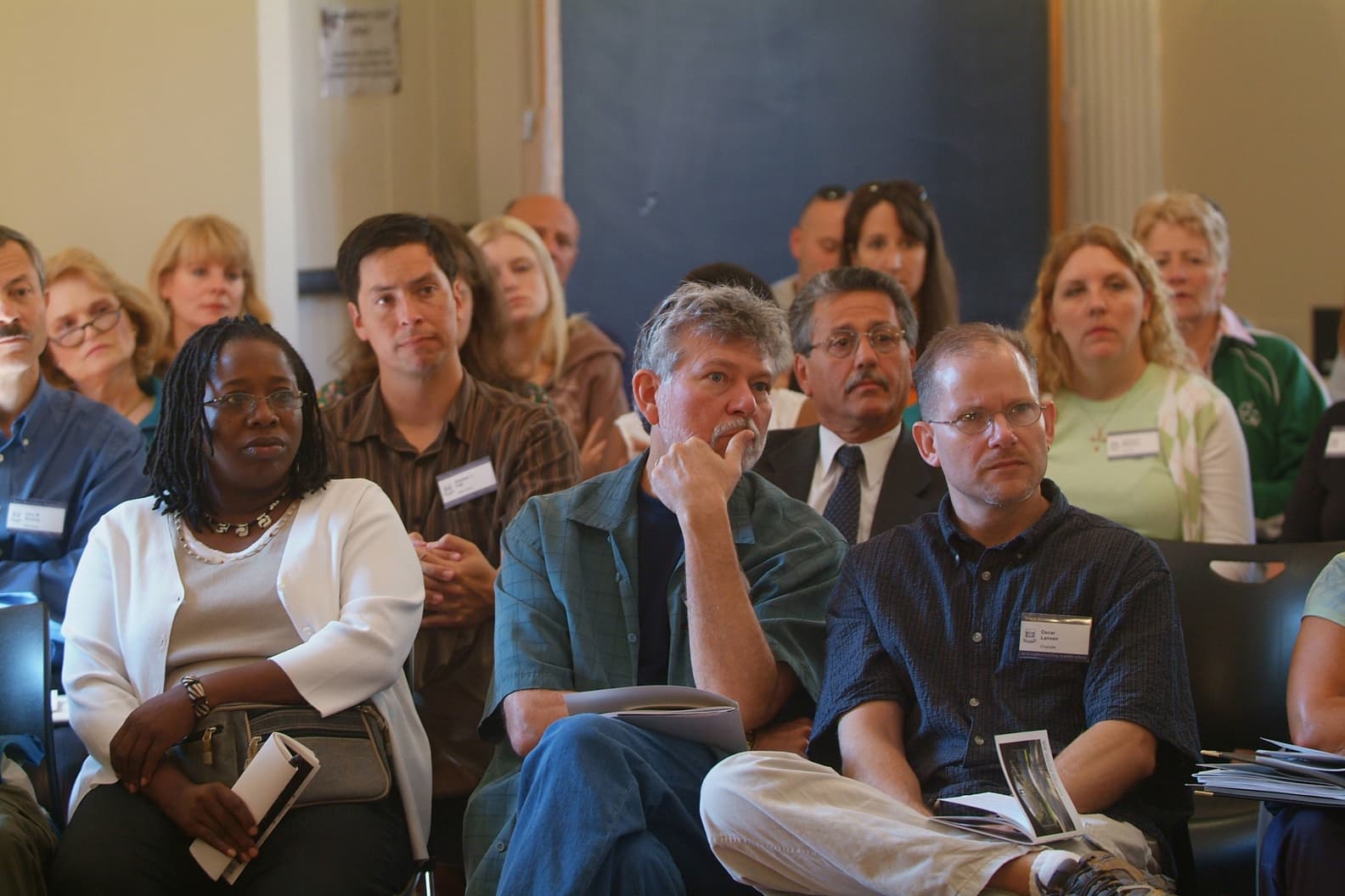 Opening Meeting at the Intensive Session, July 2007. (Front row, left to right: National Fellow Bonnee L. Breese, Philadelphia; Ron Lunsford, Professor of English, and Oscar Lansen, Senior Lecturer in History, University of North Carolina at Charlotte.)