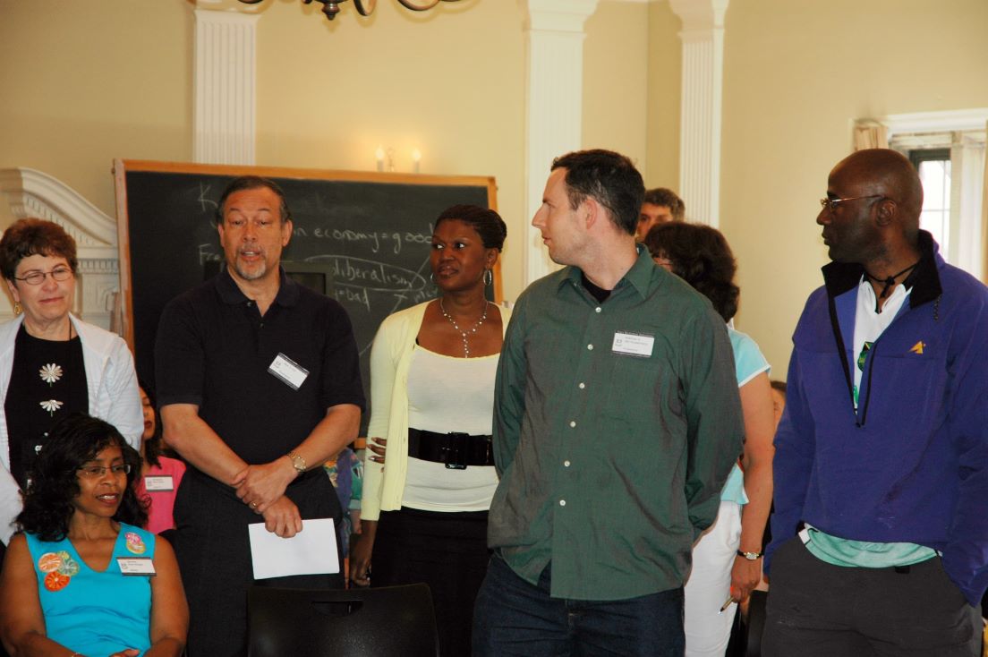 Opening Meeting at the Intensive Session, July 2006. (Standing, left to right: National Fellow Rita A. Sorrentino; planning director Alan J. Lee; National Fellows Keysiah M. Middleton, Matt Van Kouwenberg, Samuel A. Reed, all of Philadelphia.)