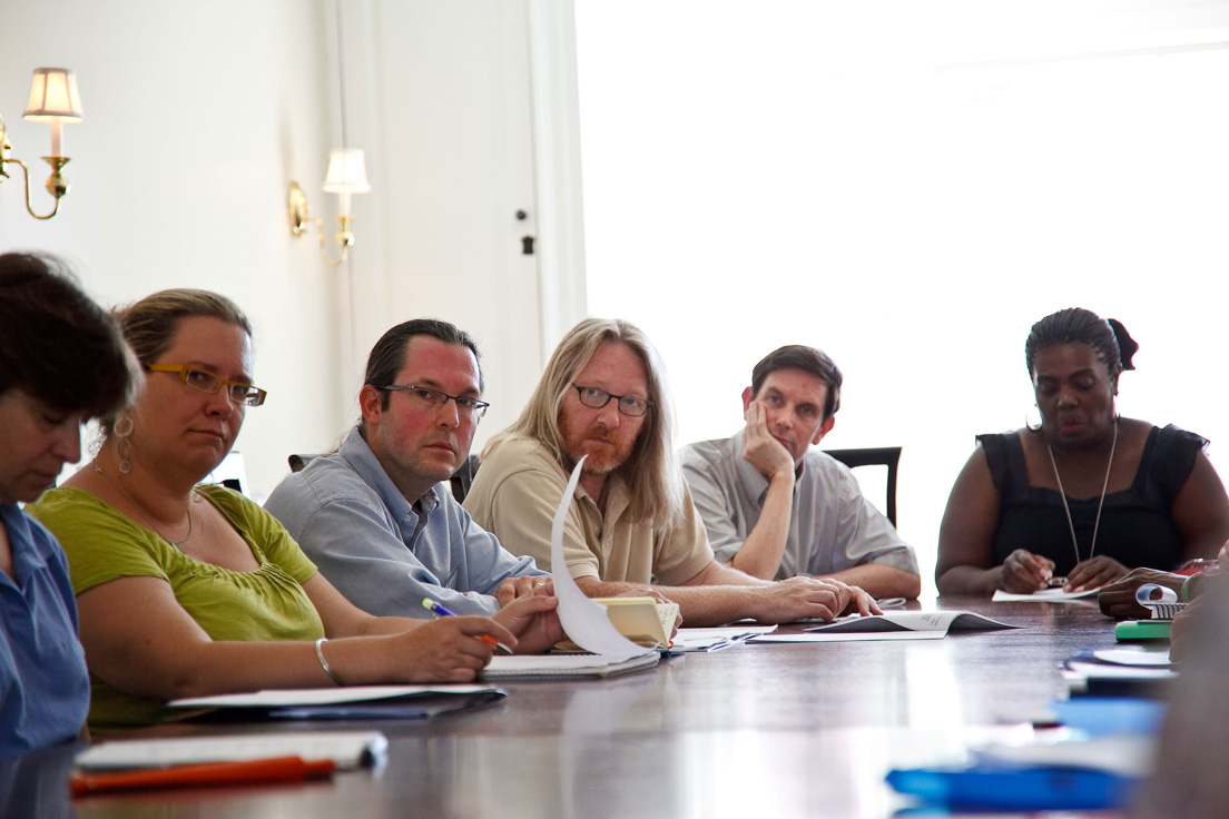 National Leadership meeting at the Intensive Session, July 2010. (Left to right: Karen S. Goldman, Associate Professor of Spanish and Cultural Studies, Chatham University; Ann M. Fox, Associate Professor of English, Davidson College; Eric J. Laurenson, Pittsburgh; seminar leader W. Mark Saltzman; Rogers M. Smith, Professor of Political Science, University of Pennsylvania; and Stephanie L. Johnson, Pittsburgh.)