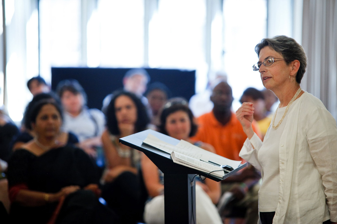 Plenary Session on the Teachers Institute Approach at the Intensive Session, July 2010. (Standing: Mary E. Miller, Sterling Professor of History of Art and Dean of Yale College, Yale University.)