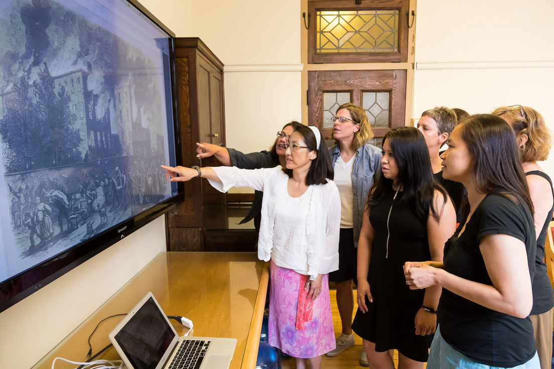 The national seminar on "Immigration and Migration and the Making of a Modern American City," July 2014. (From left to right: National Fellows Barbara A. Prillaman, New Castle County; Julie So, San José; Molly A. Myers, Chicago; Sobeyda Rivera, Richmond; Erin Breault, Pittsburgh; and seminar leader Mary T. Y. Lui.)