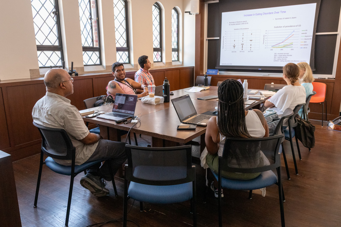 The national seminar on “Evolutionary Medicine,” led by Paul Turner, Rachel Carson Professor of Ecology and Evolutionary Biology, Yale University.