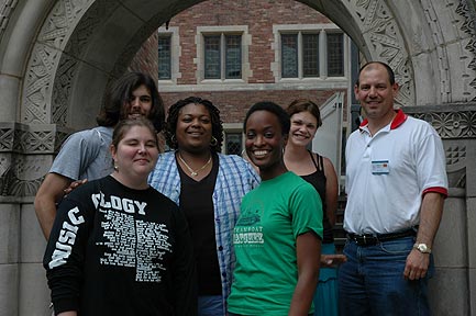 New Haven Team at the Intensive Session, July 2005. (Left to right: National Fellows Justin M. Boucher, Crecia Cipriano Swaim, Jacqueline Elaine Porter-Clinton, Mnikesa F. Whitaker, Alexandra Reyes, and Ralph E. Russo.)