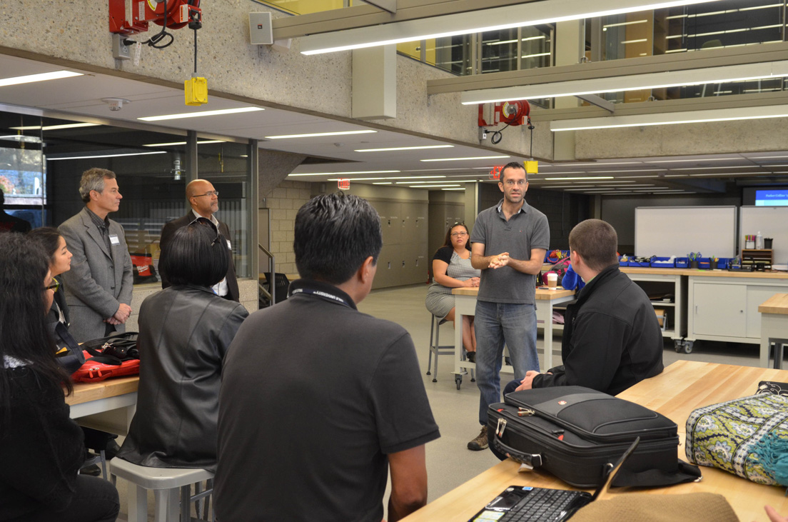 Break-out Session on Teaching Hands-On Science at the Annual Conference, October 2012. (Standing, left to right: Seminar leaders Gary W. Brudvig and Paul E. Turner; and New Haven Institute seminar leader Eric Dufresne.)