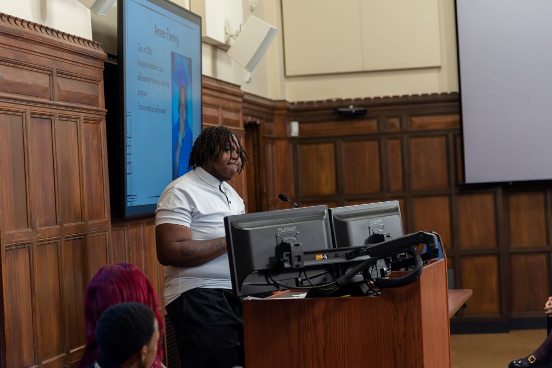Ameen Fleming, a twelfth-grade student at Vaux Big Picture High School in The School District of Philadelphia, presents at the Annual Conference, November 2025.